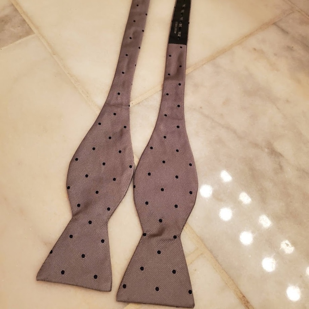 NWT Authentic Brooks Brothers Bowtie